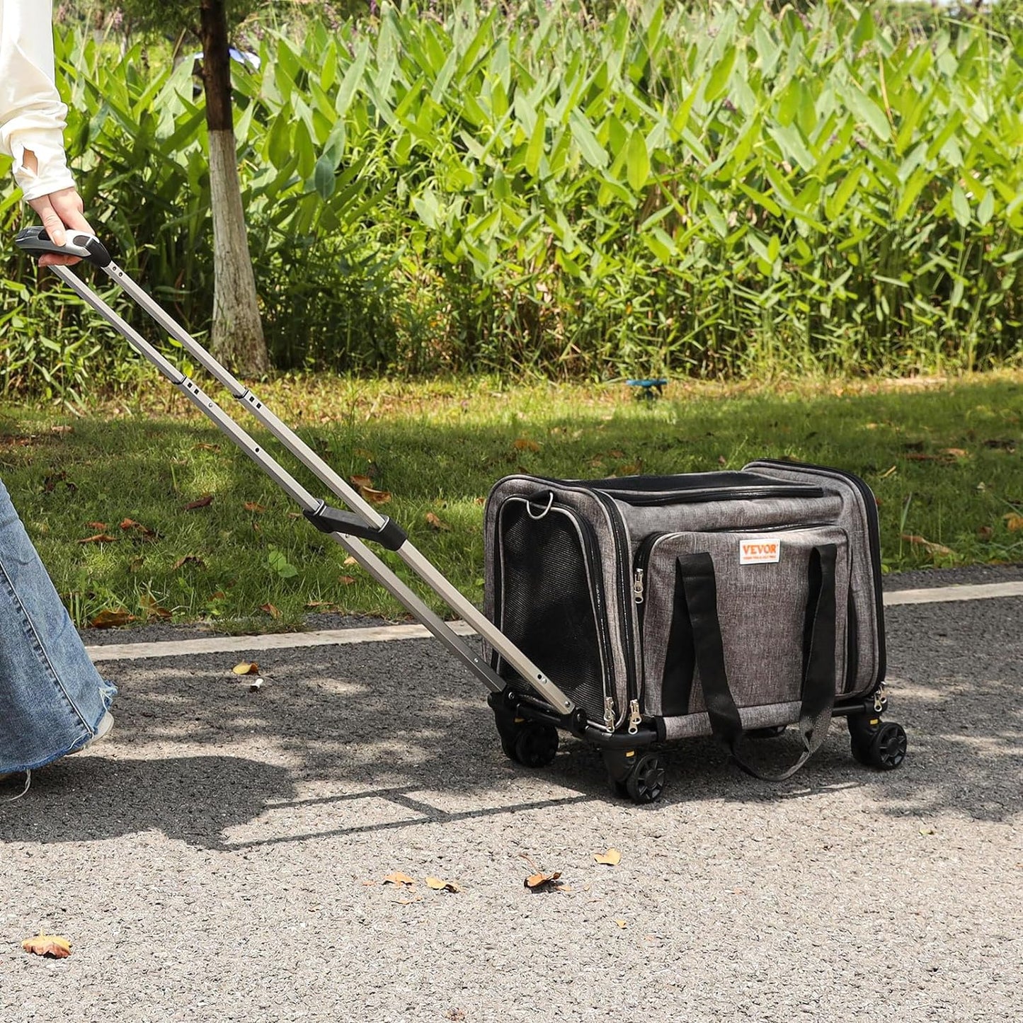 Cat Carrier with Wheels