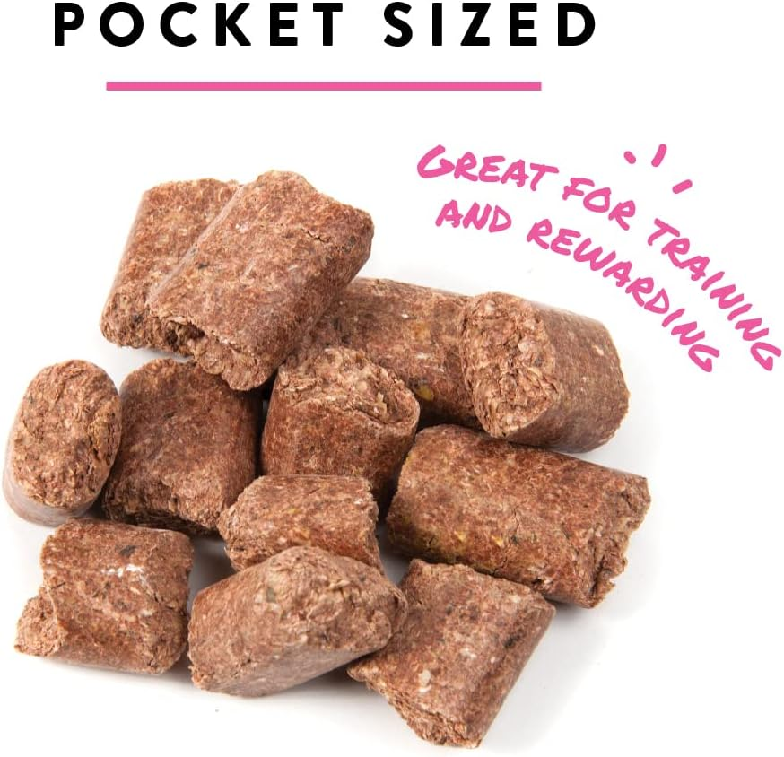 Manna Pro Peppermint Bite-Sized Nugget Treats for Horses