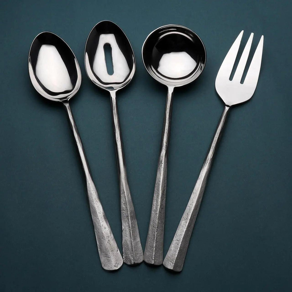 Ridge Hostess Serving 4 pc. Set